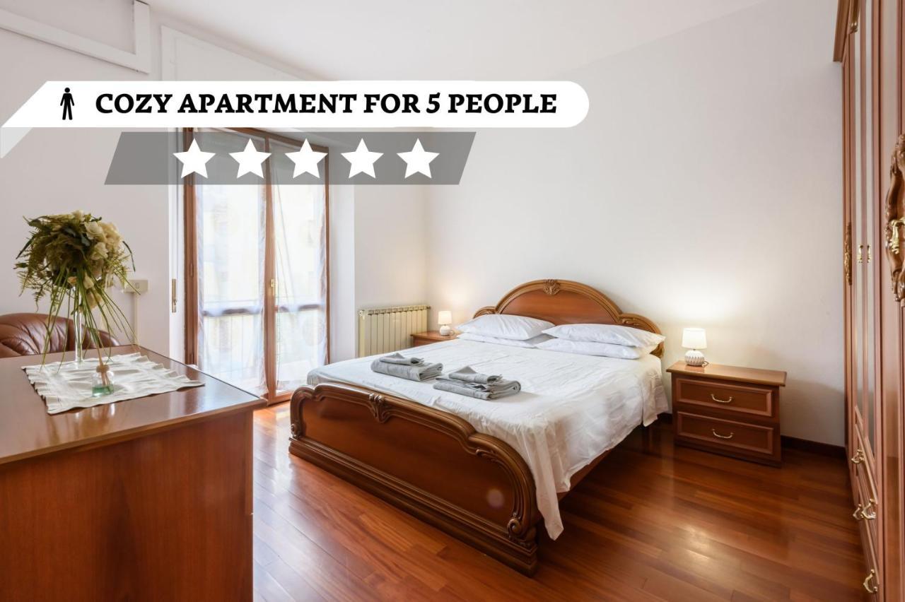 Parking & Wifi City Walls Apartment بستويا المظهر الخارجي الصورة